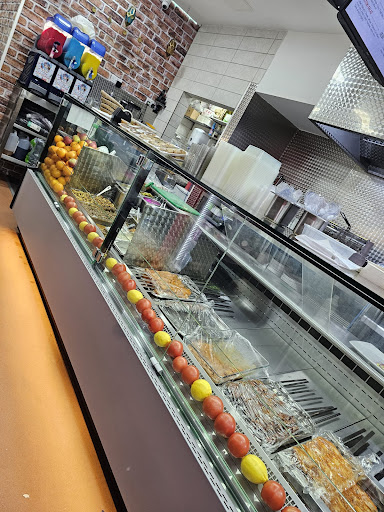 Photo of Ali's Quisine - 20 Chapel St, Luton LU1 2SE